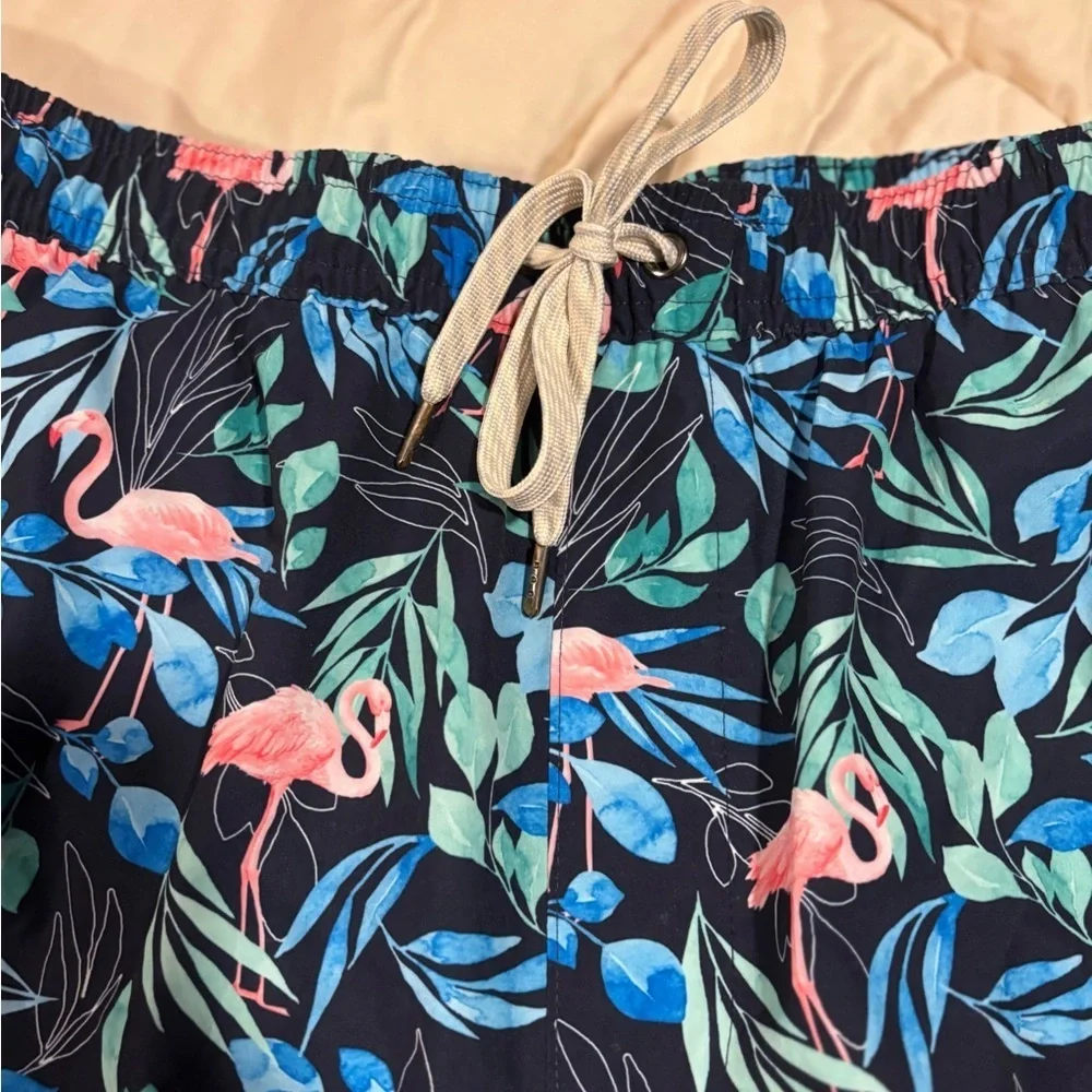 Men’s XL Sonoma Tropical Flamingo Swim Shorts with ties